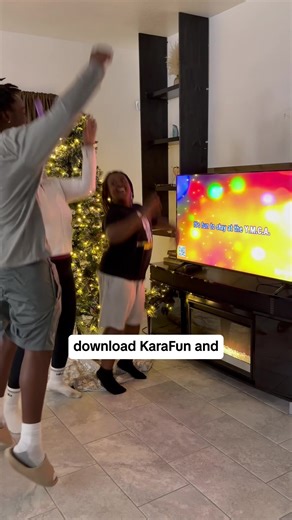 Your home, your stage! 🕺 Sing anytime, anywhere — even offline with Karafun, the ultimate Karaoke & Quizz experience : ♾️ Unlimited songs available in studio quality with no ads 📈Numerous Quizz & Blindtest 🎉 Personalize tone & tempo 🎤 Available on every devices ⭐ Rated 4,7/5 on Stores | KaraFun