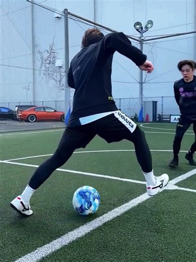 Amazing Football Skills Tutorial for All Levels