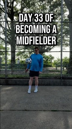 Day 33 of becoming a REAL MIDFIELDER #soccer #football