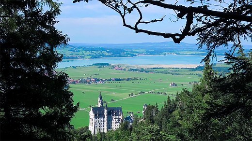 《魔戒》插曲Concerning Hobbits，感受霍比特人的自由愉快