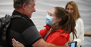 Tranen van puur geluk: honderden families herenigd door reisbubbel tussen Australië en Nieuw-Zeeland