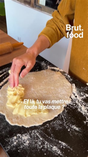 1.6M views · 11K reactions | BRUT FOOD — C’est LA pâtisserie bretonne par excellence et peut-être celle qui porte le mieux son nom : le kouign amann ou simplement gâteau au beurre. On s’est rendu chez Perrine qui a appris à le faire avec son grand-père pour y goûter. | Brut | Facebook