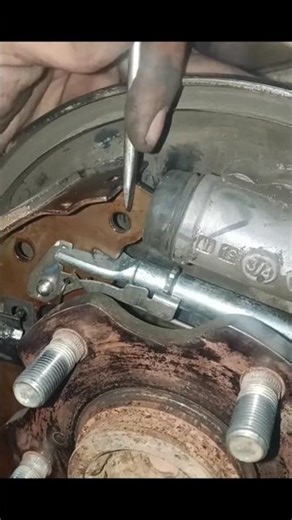 "Drum brake Adjustment" #repair #automobile #youtube #shortvideo