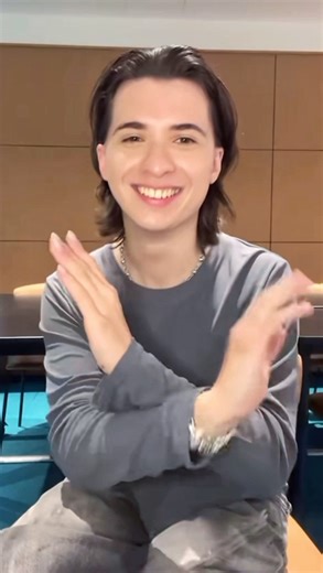 MarcinFanbase 🎸✨ on Instagram: "What strings Marcin uses recently? He told us he got new strings now and it’s @daddarioandco :)) When You Know You Know :) 🟡🔴⚫️🟢🟣⚪️ I use D’Addario for my guitars at home too! Love it 🫶🏻 Let’s keep practicing guys, and don’t forget to use metronome ;) ✨"