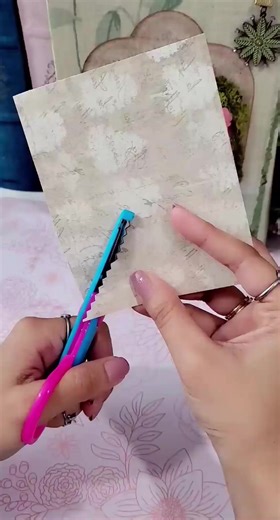 30K views · 245 reactions | These little windows are so much fun to make #handmade#nature#junkjournal#scrapbooking#asmr#handcrafted#scrapbook#journal#journaltok#journaling #ideas #7406 | Chippy Kids | Facebook