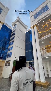 154K views · 3.6K reactions | Lifestyle - Asante Dr. Time Daso's New Mansion at Hilltop - Kwadaso Ohwimase. Opulence is also part of Asantesɛm  #meyeasanteni | MeYɛ Asanteni | Facebook