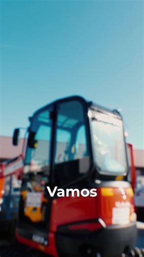 👉 Precisa de uma máquina para fazer obra, mas o espaço é apertado? Na Equipa de Aluguer encontra uma gama completa de mini giratórias de lagartas em borracha, disponíveis em 1700 kg, 2700 kg e 3600 kg. Desde modelos compactos para acessos difíceis até máquinas cabinadas com ar-condicionado, ideais para trabalhar com conforto em qualquer condição. Dispomos de vários tipos de baldes e acessórios, com possibilidade de entrega em obra. 👉 Fale connosco e saiba qual o equipamento mais indicado para 