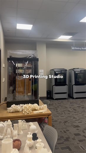 Did you know this week is #NationalLibraryWeek? 📚 In honor of this week, we put together some fun facts about our campus libraries! Keep watching to learn more and check out five things your student needs to know about UA Libraries ↓ https://news.ua.edu/2025/04/5-things-to-know-about-university-libraries/ | The University of Alabama