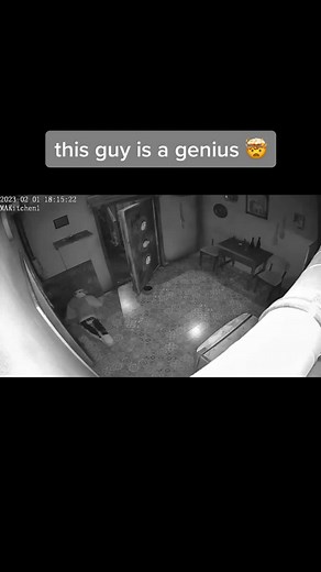 Escape Room Challenge: Outsmart a Maniac in Graz