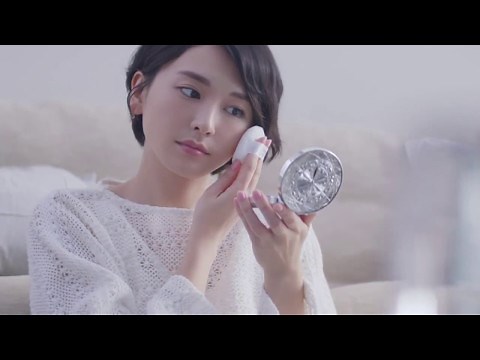新垣結衣 KOSE 雪肌精「粉雪の雪肌精」篇