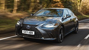 Lexus ES Review 2026 | Performance & Pricing