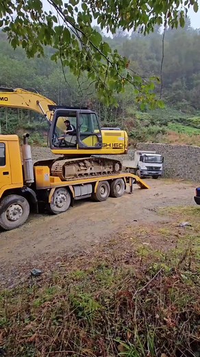 ben kötü bir adamım ama siz daha kötüsünüz #ardeşen #ukan⁵³ #sumitomo #fl10 #operatörlerdunyasi #aktifoperatörler #işmakineleri #harfiyat #rizeli #çamlıhemşin #53