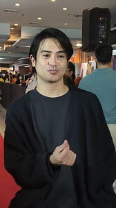 Spotted: Kapuso actor Jake Vargas at the red carpet premiere of Fifth Solomon film's Lasting Memories starring JM De Guzman and Sue Ramirez, showing in cinemas nationwide starting July 30. #LastingMemories #FifthSolomon #FifthPagotan #JMRodriguez #SueRamirez #JakeVargas #OrangeMagazinePH #TeamOrange | Orange Magazine TV