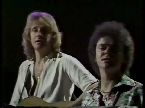 Air Supply - Lost In Love (1979)