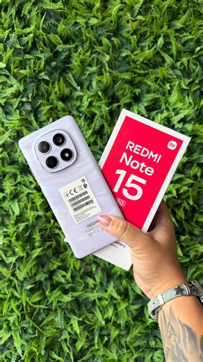 Sua loja de Eletrônicos e Xiaomi on Instagram: "🚨 CHEGOU O NOVO QUERIDINHO DA XIAOMI! 🚨 Seu upgrade de 2026 começa agora com o Redmi Note 15 5G 🔥 Tela gigante curva AMOLED 120Hz, desempenho rápido e câmera de respeito… tudo isso com um preço que cabe no bolso! 😱 📱 Redmi Note 15 5G – 256GB | 8GB RAM ⚡ Processador Snapdragon 6 Gen 3 🌈 Tela 6.77” AMOLED curva 120Hz 📸 Câmera 108MP 🤳 Frontal 20MP 🔋 Bateria 5520mAh com 45W 🛡️ 6 meses de garantia 💰 Apenas R$1.749 no dinheiro ou PIX 💳 ou em 