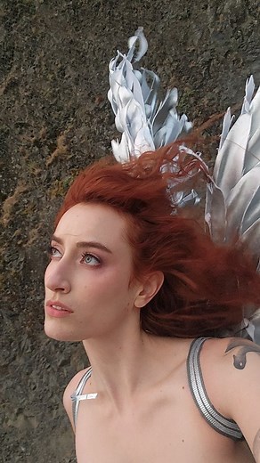 When you're a Great Fairy for the day . . . Designers- @marinasafina.designer @marinasafina.creative @luzarico . MUA- @event_cosmetics @alienbeauty.online @sierrarockett @sierra_rockett_ec . Photography- @theresaisabear . All models- @darrionwinters @leandra_fk @annas.eyes @shalom._y @alcarin_faer . . #redhead #greatfairy #legendofzelda #botw #botwcosplay #zeldabotw #zeldabreathofthewild #zeldafan #zeldaart #zelda #ocarinaoftime #fairycore #fairy #angelwing #fallenangel | April Mallery