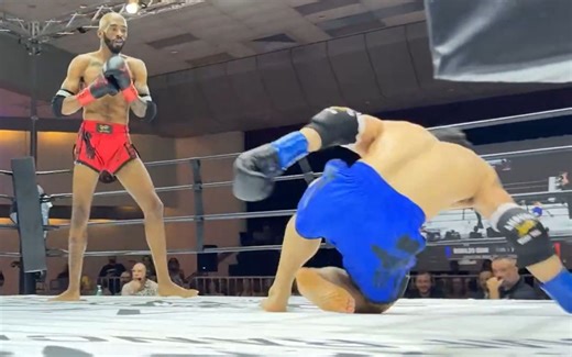 "That's a career ender": Fans shocked as MMA fighter's leg snaps and breaks live on Twitch streamer's broadcast