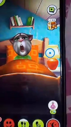 talking tom glitch 1999