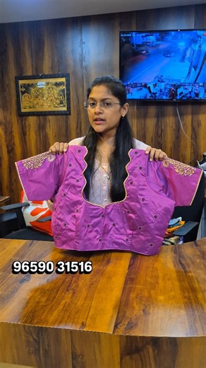 Customised elegant thread work blouse 🪡 🧶 @sash_bridal_boutique Embroidery work at affordable price 🙂 Design can be customised according to your need 🎭 Embroidery work for blouses and sarees🎉 💯 percentage guarantee for thread. Completely washable. Shipping allover the world 🌎 #embroideryblousedesigns #embroidery #embroiderydesigns #bloussdesigns #weddingdress #aariworkblouse #bridalblouses | Goms Meemee