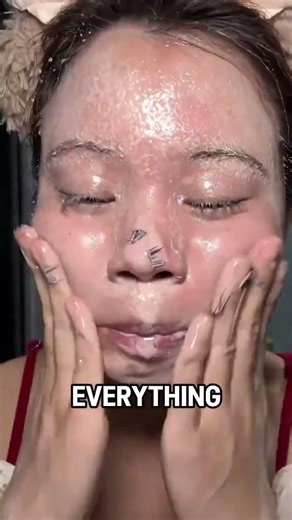 Barber Phone Chair Mishap..🤣 #viral #facts #funny #video