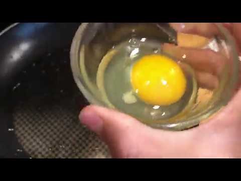Explaining the Chemical Reaction Behind Cooking an Egg!!