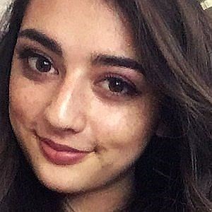 Alyce Rocha – Age, Bio, Personal Life, Family & Stats | CelebsAges