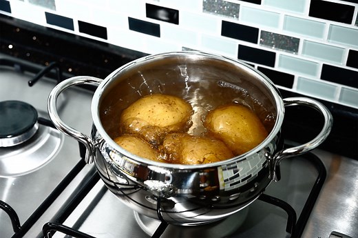 Here's How Long to Boil Potatoes So They Don’t Turn to Mush