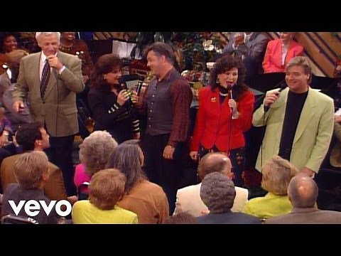 Bill & Gloria Gaither - Waiting On the Word [Live] ft. The Nelons, Wesley Pritchard
