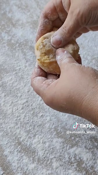 Przepis na pączki - idealne domowe słodkości