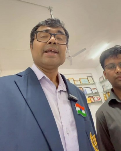 Through Artificial Intelligence predictive maintenance can be done, which means AI can predict which part of which device will need replacement in how many days. This project is not AI. It is a simple circuit along with a simple software, developed by my students of UEM JAIPUR, but it shows how data is prepared for predictive maintenance, so that Artificial Independence can be taught using that data. | Biswajoy Chatterjee