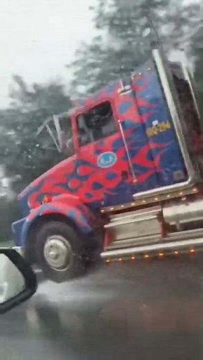 optimum prideee........ #transformers #optimusprime #memes #meme #vinevideo