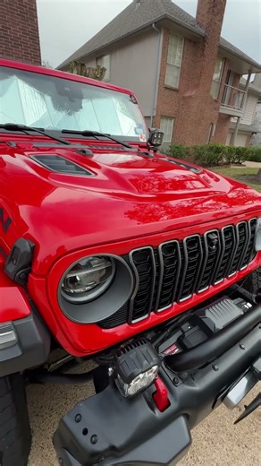 2025 Jeep Gladiator JT updated Grille PAINTED by Distinction Applied in Firecracker Red PRC