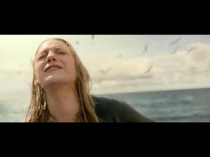 SHARK ATTACK! Blake Lively Fights for Survival in THE SHALLOWS (Intense Scene!)