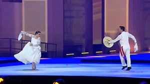 6.8K views · 136 reactions |  LA MARINERA PERUANA La marinera es el baile típico por excelencia y símbolo de la peruanidad, es una de las danzas más representativas del Perú. Esta danza es producto de un mestizaje cultural con aporte español, indígena e influencia de ritmos africanos. Su antecedente principal es el fandango, un baile popular típico de España  | Estudios Hispánicos del Perú | Facebook