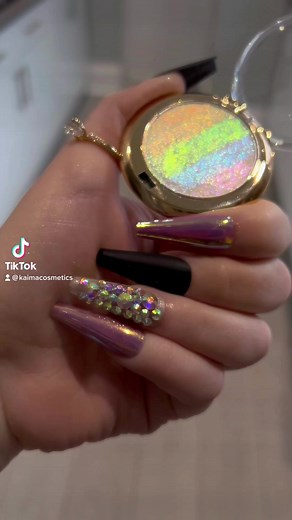 Trending viral highlighter - Rainbow glow ✨🌈 can be used as eyeshadow and lip glow 🫦 #viralmakeup #makeupproducts #beautyproducts #highlighter #trendingmakeup #newmakeup #smallbusinessbigdreams #kaimacosmetics #indiemakeup #eyeshadow #fyp #foryou #makeupswatches #rainbowmakeup #rainbowhighlighter | Kaima