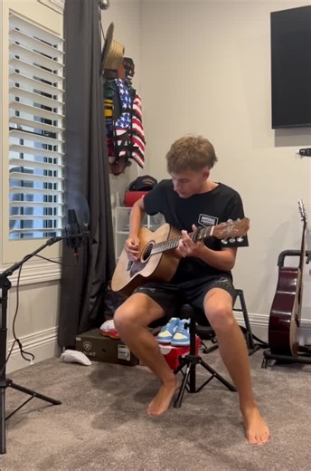 Dear Rodeo: Unveiling Cody Johnson's Journey