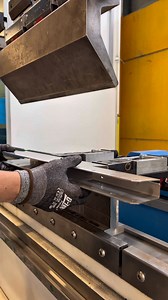 🔧 Sheet Metal Bending Demonstration | HARSLE Press Brake 🔧 Looking for high-precision sheet metal bending? 💪 Check out our latest demo using the HARSLE Press Brake – a perfect blend of power, speed, and accuracy! Whether you need customized angles or high-volume production, HARSLE delivers consistent and efficient performance every time. ✅ CNC Control System ✅ High Bending Accuracy ✅ Fast Setup & Easy Operation ✅ Customizable Solutions 👉 Explore more about our press brake machines here: 🌐 h