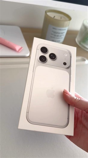 iPhone 17 Pro Silver (512GB) | Worth Upgrading From iPhone 16 Pro?