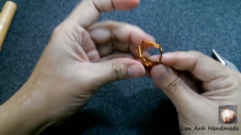 Copper wire tulip flower ring - handmade jewelry idea 161