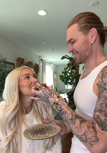 Delicious Homemade Lemon Bars Recipe