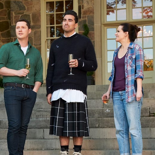 ‘Schitt’s Creek’ Actress Emily Hampshire Grew Up in a World of Her Own