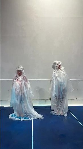 ADLEY & NiKO GET SLiMED!! Nyc Trip.. Crazy Slime Surprise! Slow mo cam