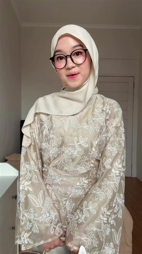 Stylish Women's Blouses for Every Occasion