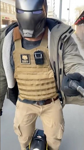 Quick test of my mk2 helmet on monowheel. Still got problems with poor view 🤷‍♂️ #ironman #alexlab