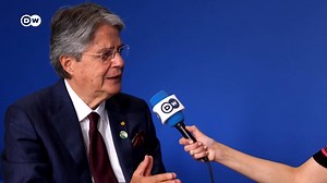 182K views · 4.3K reactions | Guillermo Lasso: "El paro nacional fue un fracaso total" En entrevista con Deutsche Welle, el presidente de Ecuador cuestionó las reivindicaciones indígenas y campesinas de una bajada del precio de los combustibles. El mandatario considera que van "en contravía de lo que va el mundo", aludiendo a la reducción de emisiones de gases de efecto invernadero. | DW Español | Facebook
