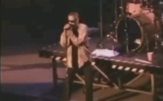 Layne最后一次演唱Man in the box (1996.7.3)