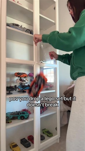 it’s very rare that the lego doesn’t break when it drops🤭 @LEGO #foryoupage #fyp #lego #foru #cargirl