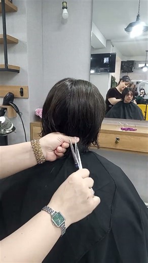 PERFESIONAL&EASY SHORT LAYER HAIRCUT.MULTIPLE SHORT HAIRCUT.