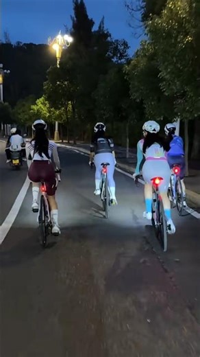 Fitness & Fun | Trending Girls Cycling Shorts #short #ytshort #cycling #fitness