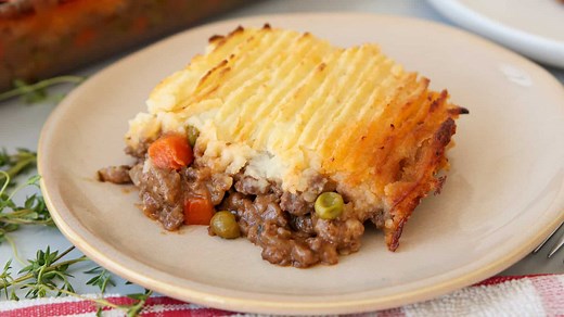 Easy Classic Cottage Pie Recipe with Ground Beef